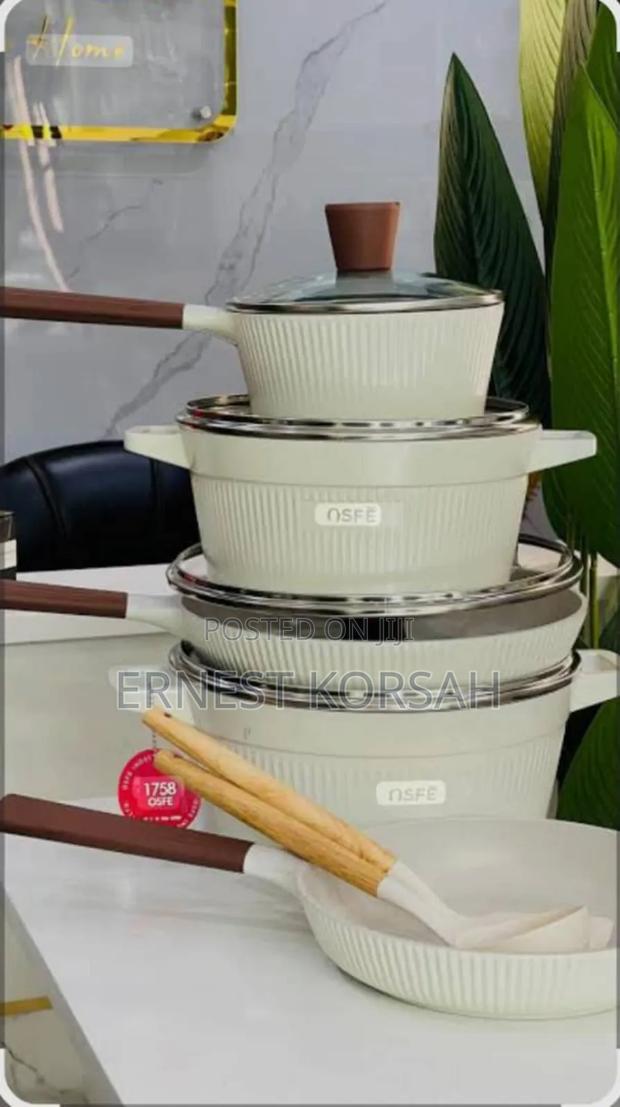 0sfe Authentic Non-Stick Cookware Set · Photo 1