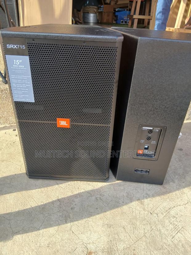 JBL Short- Range Speaker 15 Inches · Photo 3