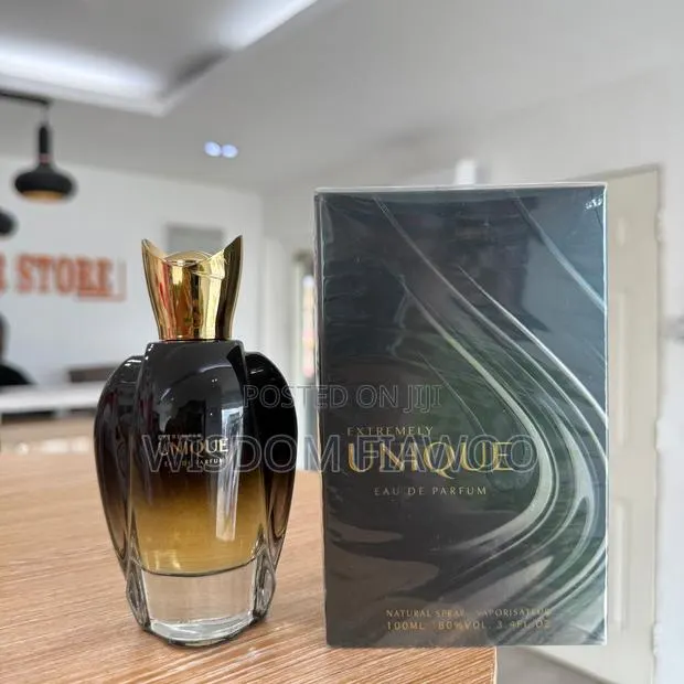 Extremely Unique Perfume · Photo 1