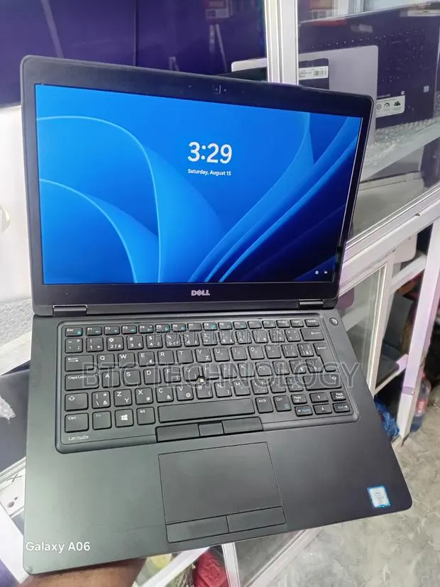 Laptop Dell Latitude 5480 8GB Intel Core i5 SSD 256GB · Photo 1