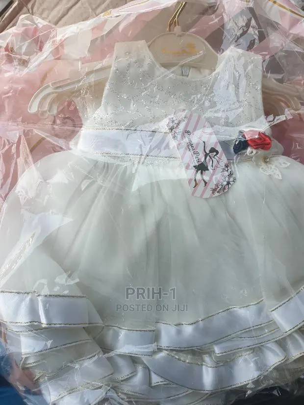 Baby Christening Dress · Photo 1