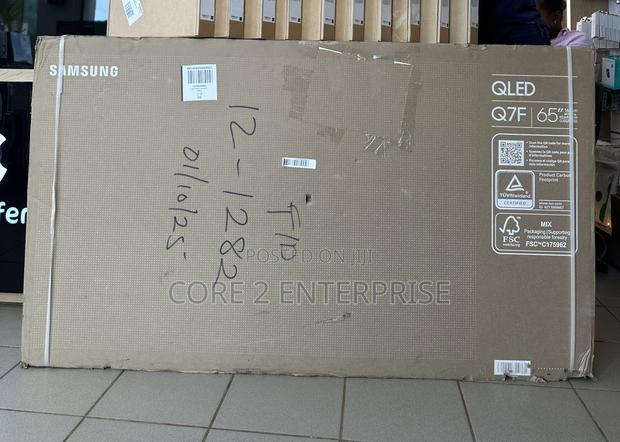 Samsung Qled Q7f 65-inch Smart Tv · Photo 1
