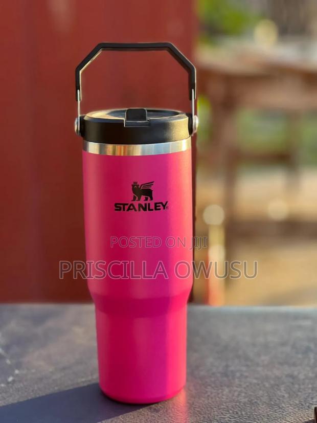30oz Stanley Cup · Photo 1