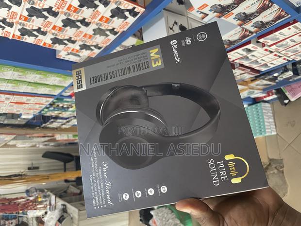 M3 Stereo Wireless Headphones · Photo 2