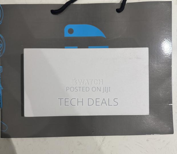 Apple Watch Ultra 3 49mm · Photo 1