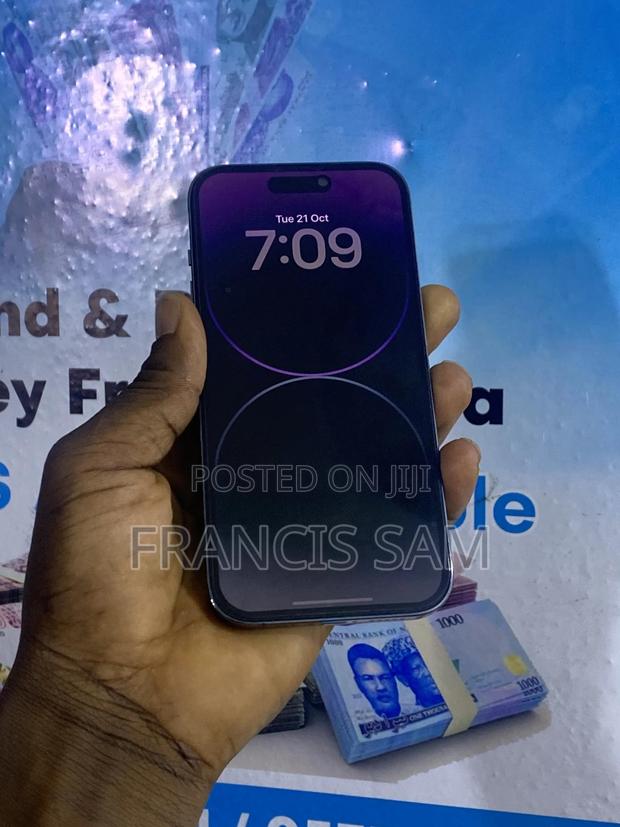 Apple iPhone 14 Pro 256 GB Purple · Photo 5