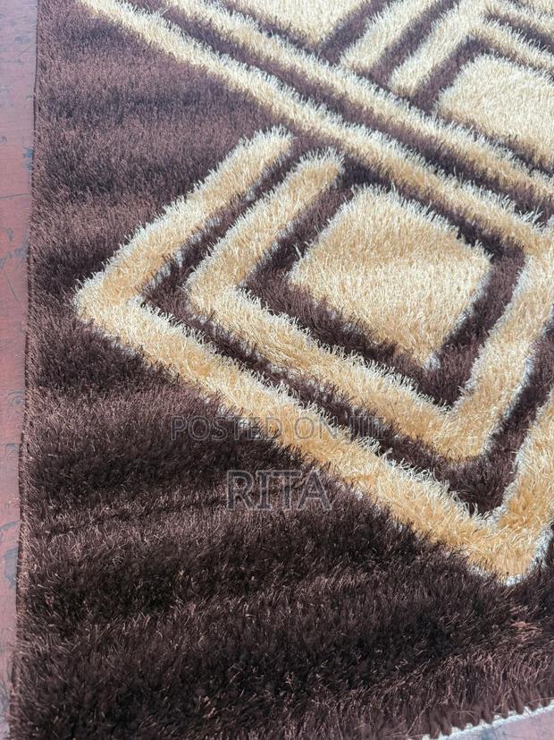 Original Center Carpet From Turkey · Photo 3