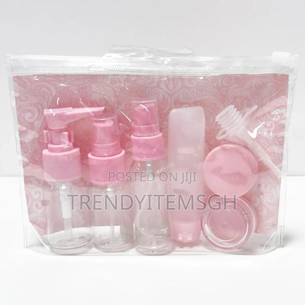 6pcs Mini Travel Cosmetic Bottle Set · Photo 1