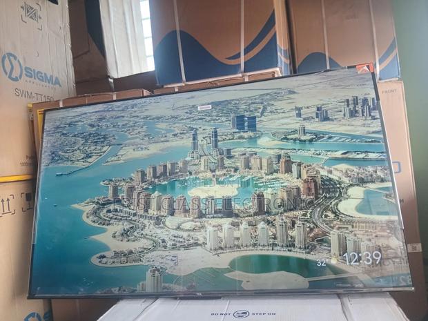 TCL Uhd Fancy TCL Digital Tv · Photo 2