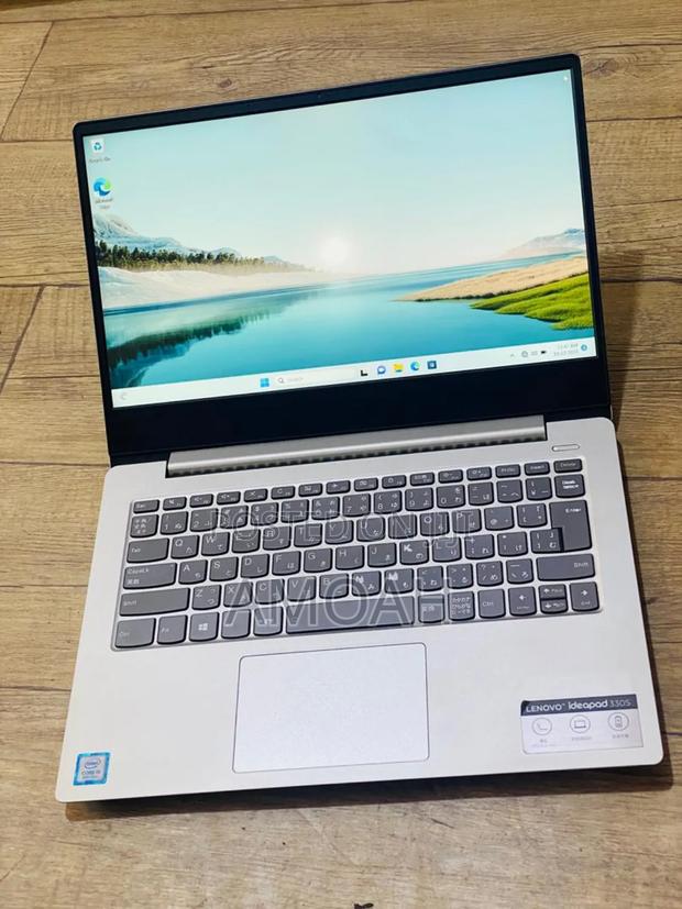 Laptop Lenovo IdeaPad 330S 8GB Intel Core i5 SSD 256GB · Photo 4