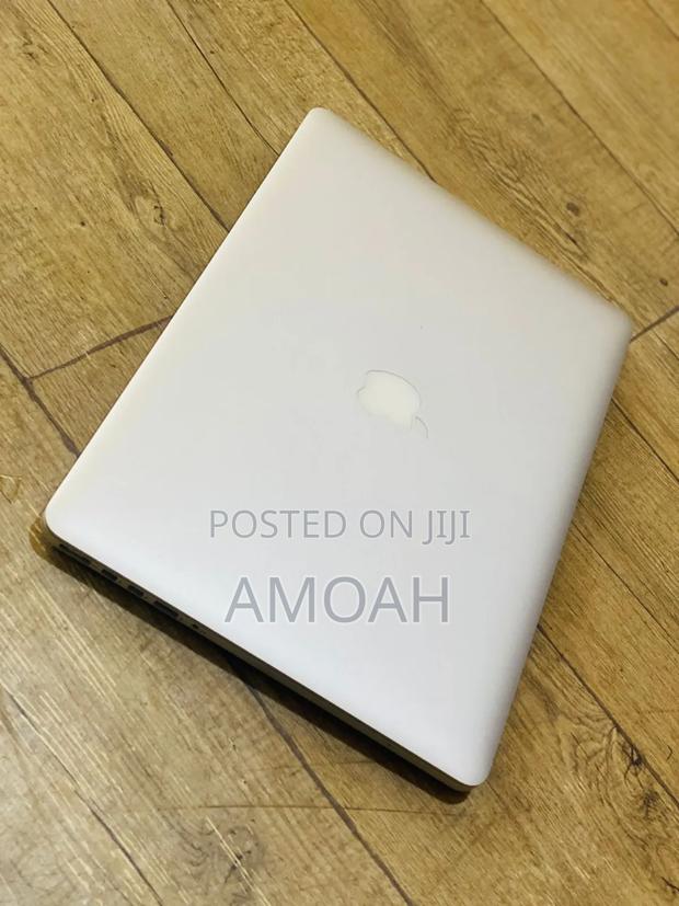 Laptop Apple MacBook Pro 2013 8GB Intel Core i7 SSD 256GB · Photo 2