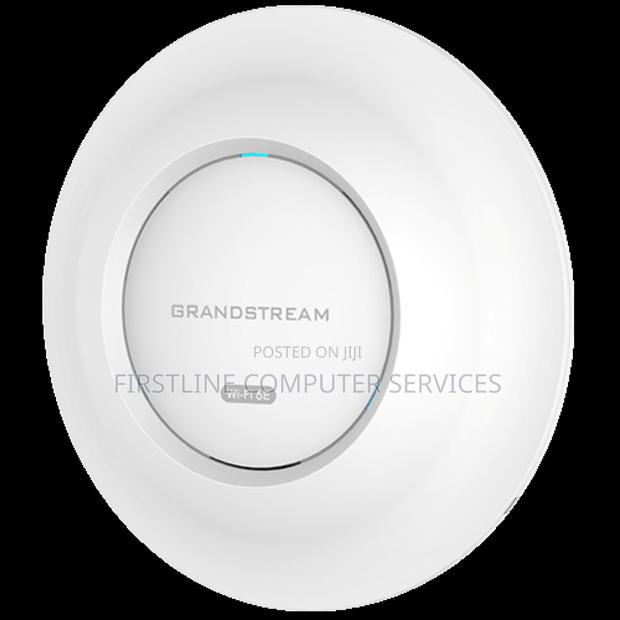 Grand Stream Gwn7665 - Indoor Wi-Fi 6e Access Point · Photo 2