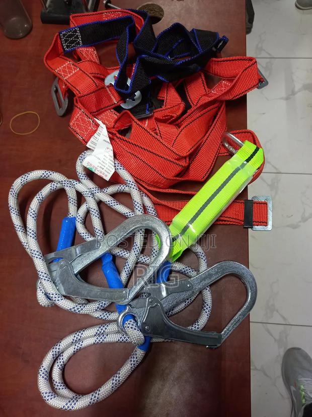 Safety Harness Belt · Photo 2