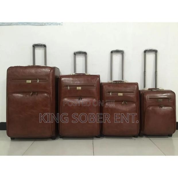4 Set Of Traveling Bag · Photo 2