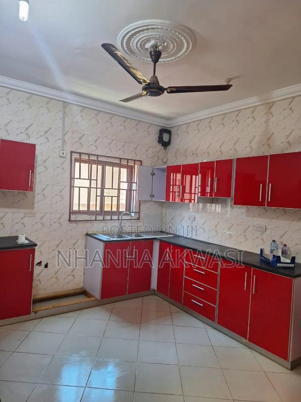 3bdrm House in Spintex, Sakumono for rent · Photo 1