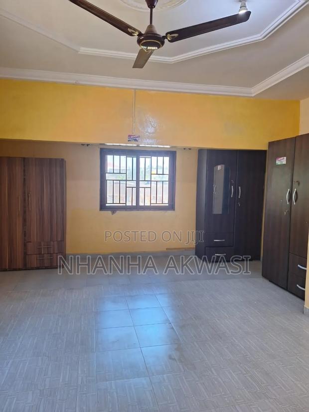 3bdrm House in Spintex, Sakumono for rent · Photo 5