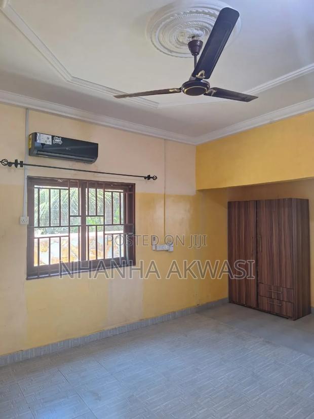 3bdrm House in Spintex, Sakumono for rent · Photo 7