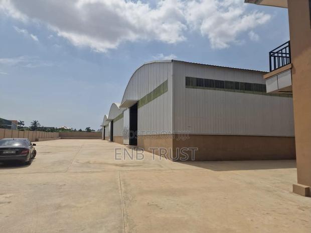 2,500 SQM Warehouse on 1.8 Acres for Sale at Spintex · Photo 5