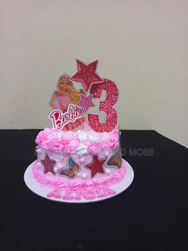 Cute Pink Barbie Cake · Photo 4