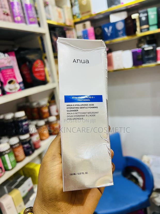 Anua Hyaluronic Foaming Wash · Photo 1