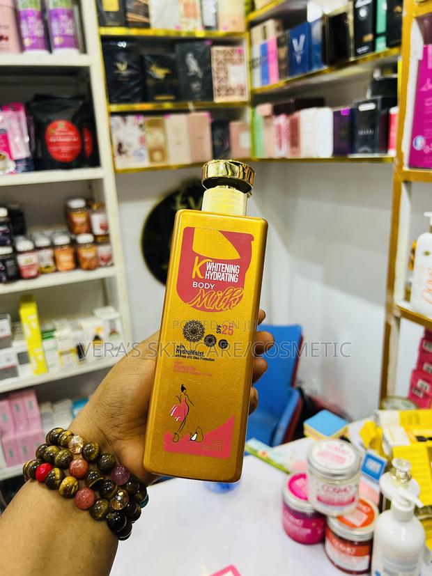 K Whitening Hydrating Body Milk · Photo 1