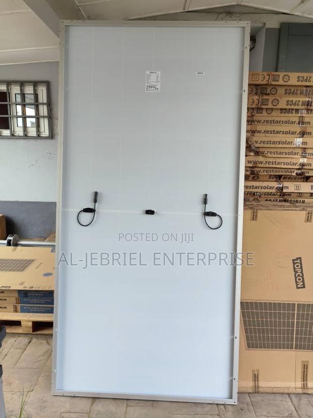 Solar Panel 570w · Photo 3