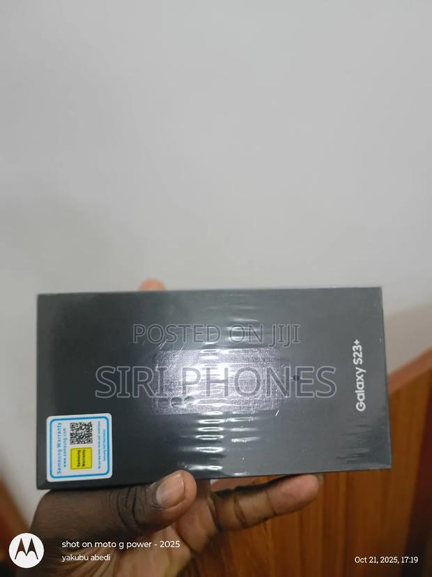 New Samsung Galaxy S23+ 256 GB Black · Photo 2