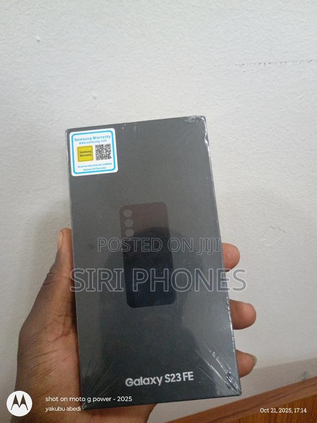 New Samsung Galaxy S23 FE 128 GB Purple · Photo 1