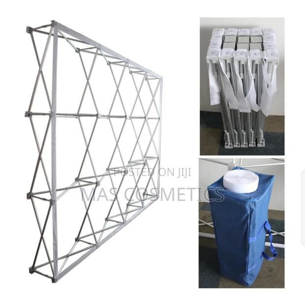 Foldable Backdrop Stand · Photo 2