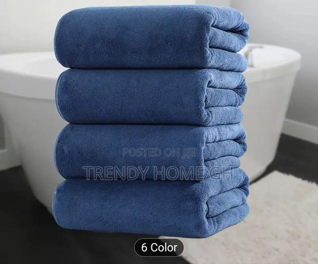 Premium Cotton Towels · Photo 3
