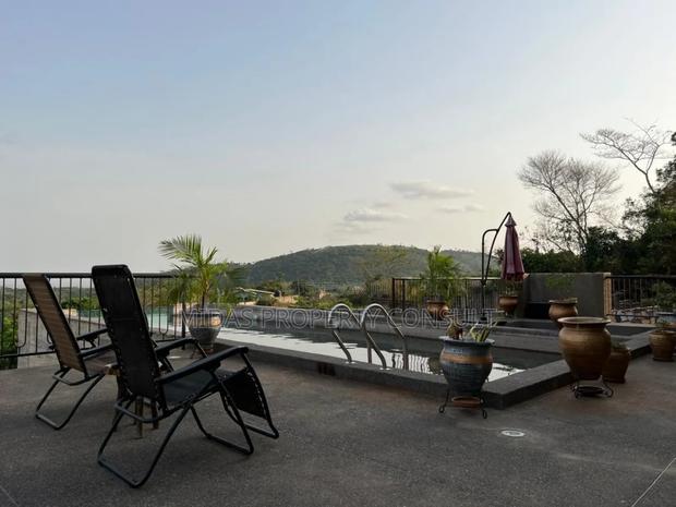 Furnished 5bdrm House in Aburi for sale · Photo 5
