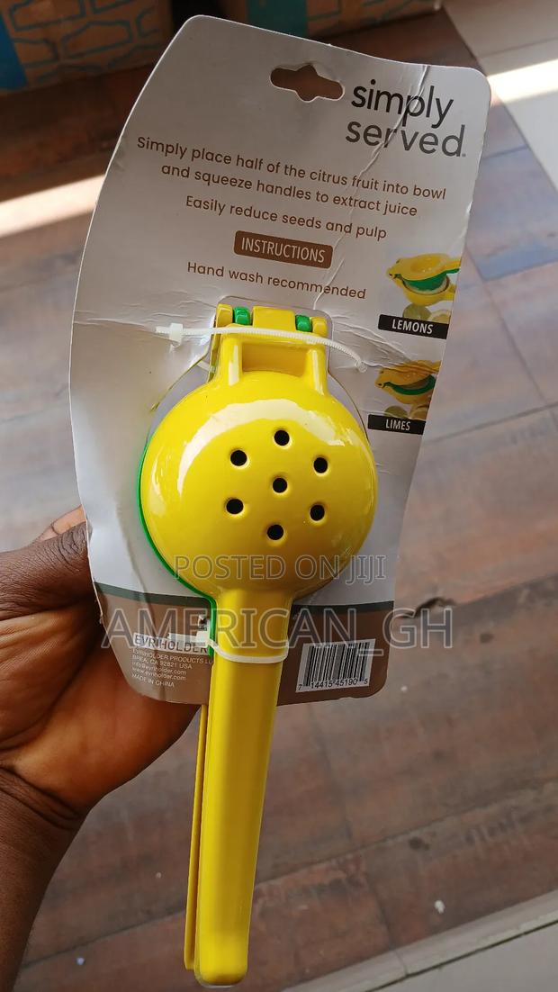 2 in 1 Citrus Squeezer · Photo 2