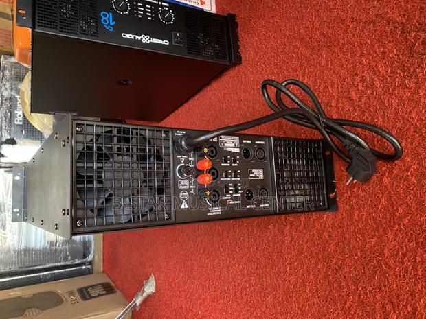 Crust Audio 12 Amplifier · Photo 2