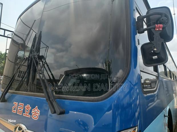 Hyundai Aero Town 2010 Blue · Photo 5