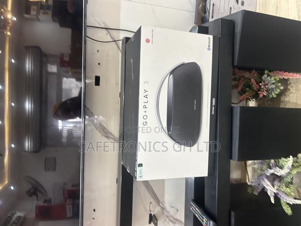Authentic Go + Play 3 Bluetooth Harman Kardon* Speaker · Photo 1