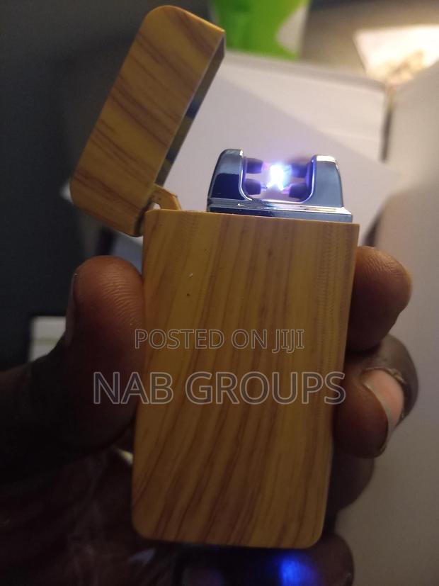 Portable Rechargeable Lighter · Photo 4