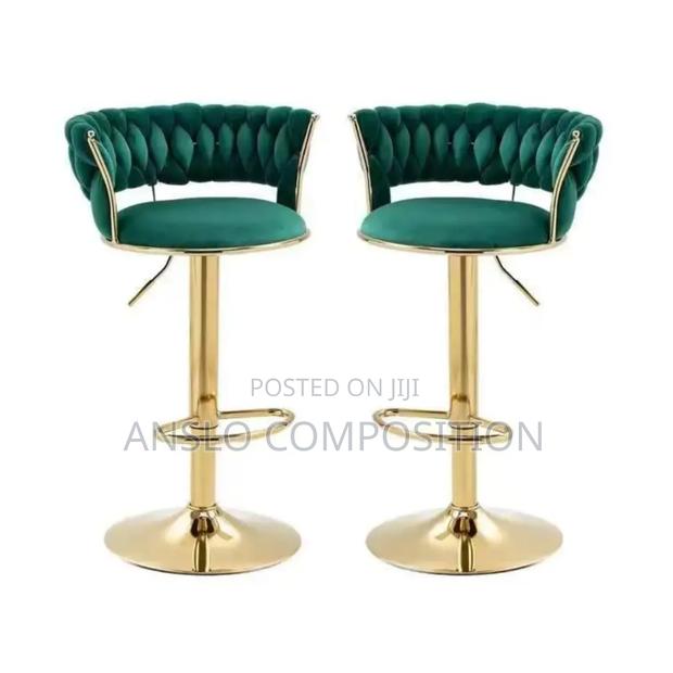 Rounded Executive Bar Stool/ Chair · Photo 2