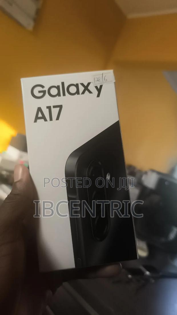 New Samsung Galaxy A17 128 GB Black · Photo 1