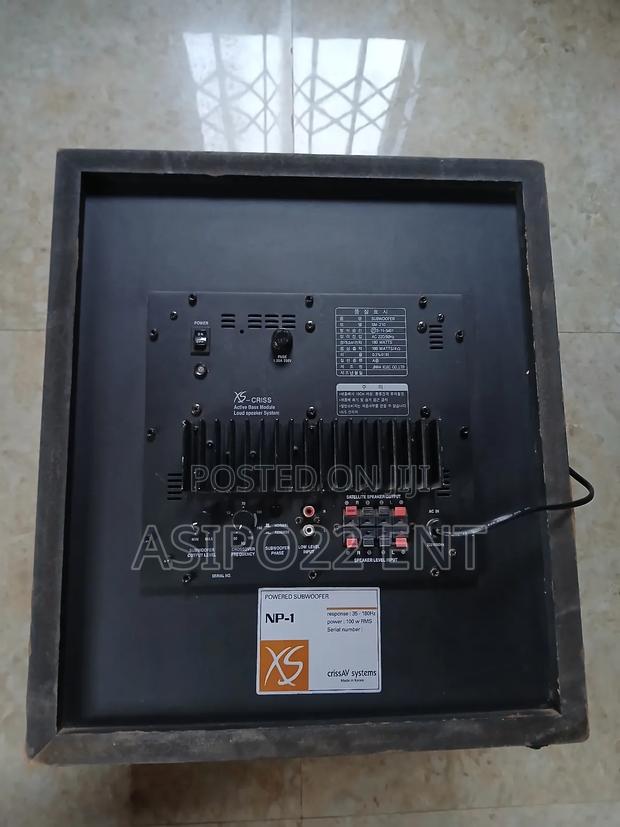 Xs N P - 1 10" Powered Subwoofer, · Photo 4