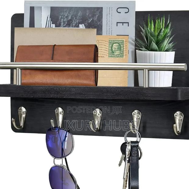 Wall Shelf Hook Rack · Photo 1