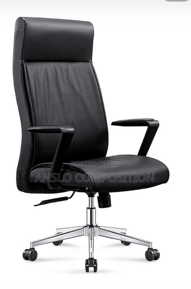 Manager Executive Chair · Photo 1