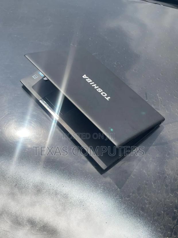 Laptop Toshiba Tecra A50 8GB Intel Core I7 HDD 500GB · Photo 3
