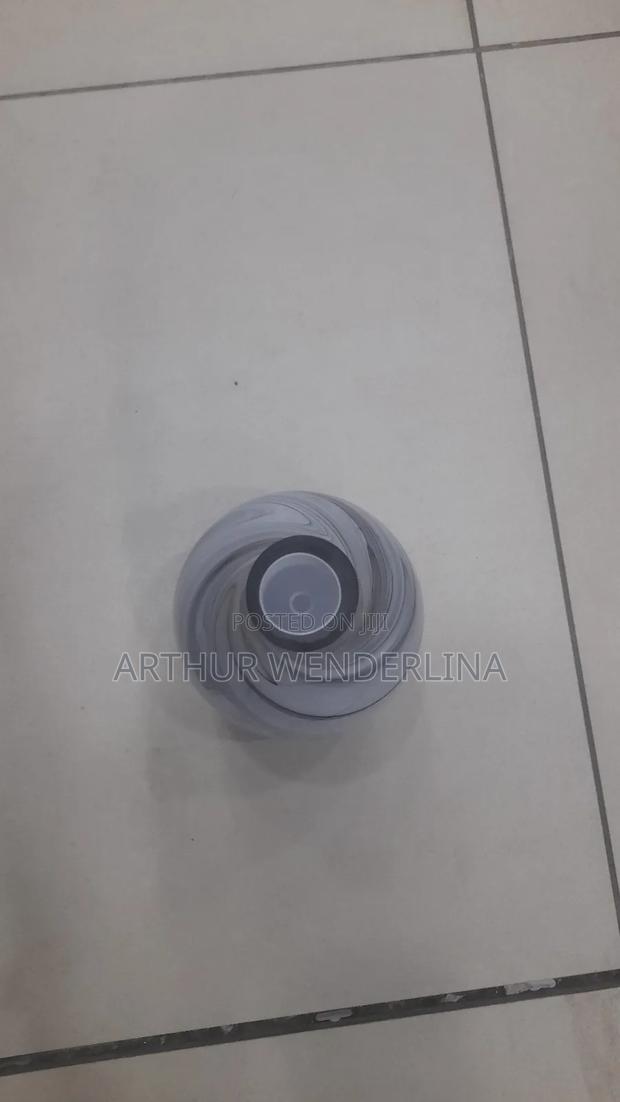 Classic Aroma Diffuser Vase as Well · Photo 5