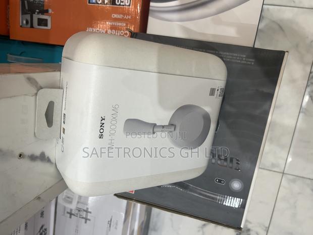 Affordable New Bluetooth Wireless Wh-1000xm6 Headphones · Photo 1