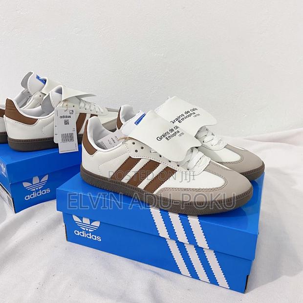 Adidas Legac Queens Stackholm Sneaker In Different Colours , Swipe >>> · Photo 2