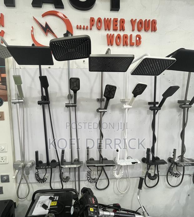 Silver 4in1 Shower - Hot and Cold Shower · Photo 1