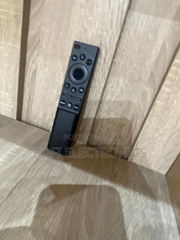 Crystal-Clear Navigation One Remote · Photo 1