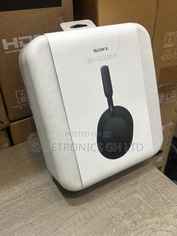Call for Essential Bluetooth Sony Wh-1000xm5 Headphones · Photo 1