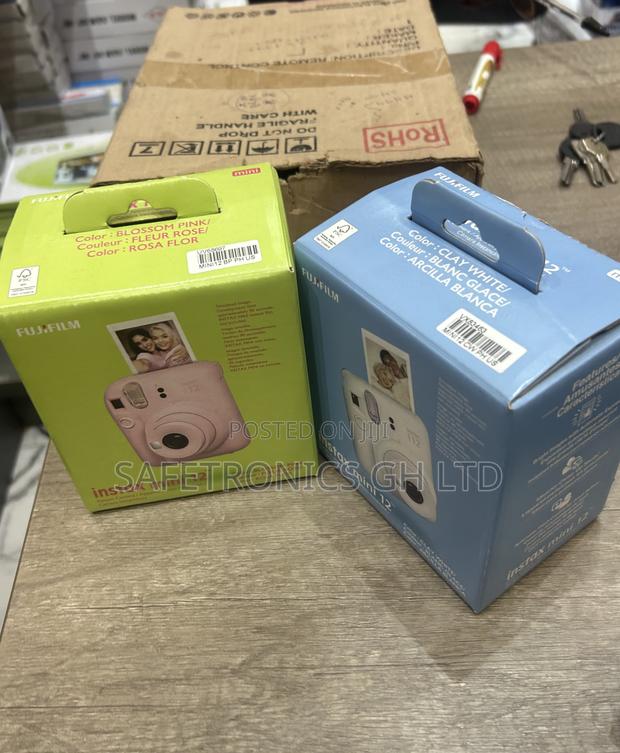 Long Lasting Fujifilm Instax Cam Mini 12 Instant Film Camera * · Photo 1