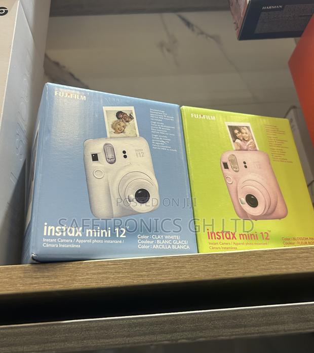 Unique New ___ Fujifilm Instax Cam * Mini12 Film Instant Camera · Photo 1
